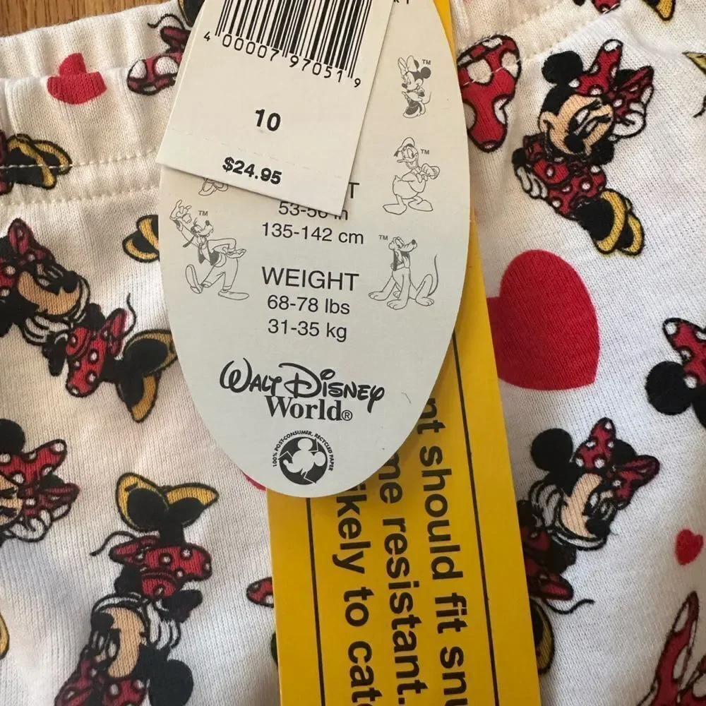Disney Parks Minnie Mouse & hearts pajama set